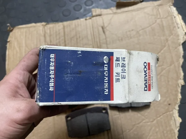Тормозные колодки DAEWOO (артикул 96101972S) — комплект для дисковых тормозов, оригинал и аналоги