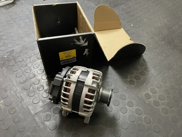 Генератор TESLA TECHNics TT12865 (TT12865‑702‑0325) — для LADA, Renault, Nissan, Opel