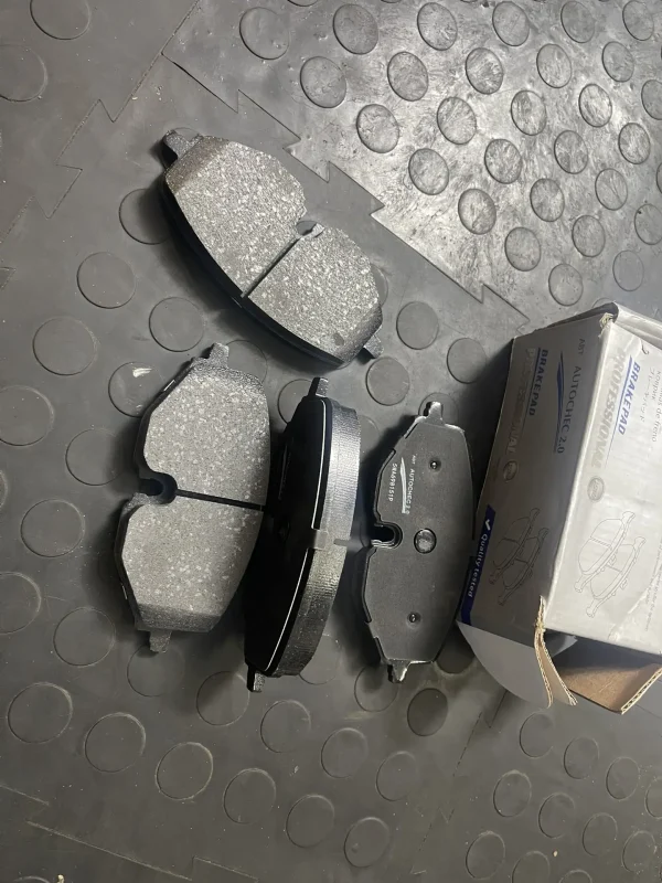 🔧 Тормозные колодки VAG 5WA698151P — надёжность и безопасность на дороге