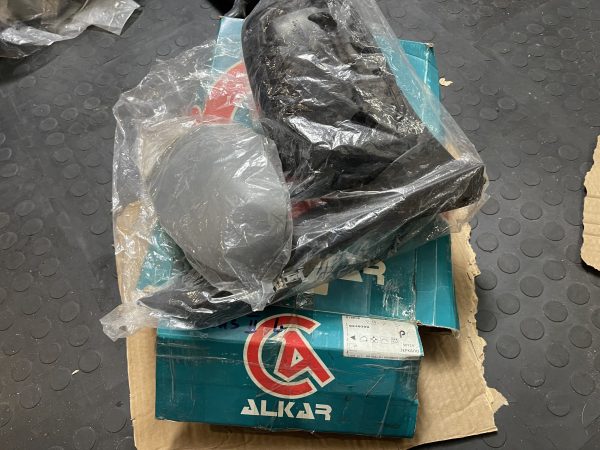 Новое левое боковое зеркало MT14 (ALKAR, арт. 9239399) для Ford Focus и C‑MAX