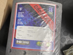 IMG_1987 Тормозные накладки DANFOSS 1851N00 для Volvo, 410×200 мм — WVA 19939, в наличии