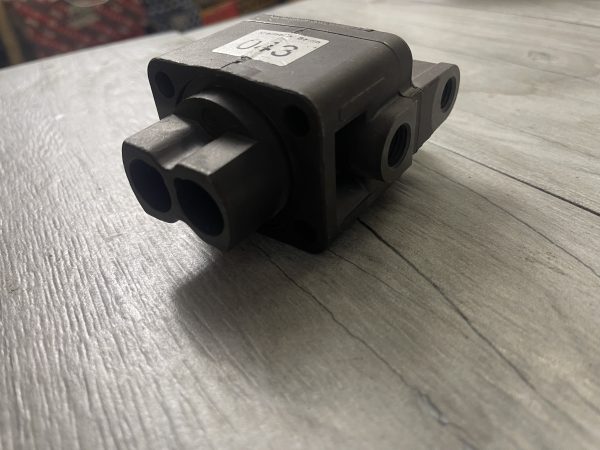Воздухораспределитель (клапан переключения) КПП ZF 3.2382.05 (арт. 6038202035) — оригинал для КАМАЗ, МАЗ, MAN, IVECO