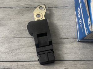 Датчик положения распредвала ERA 550405 (аналог GM 96253544) — точное управление фазами для Chevrolet Lacetti, Aveo и других авто