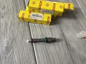 IMG_2271 Оригинальная топливная форсунка Bosch 0 437 502 032‑001: надёжность и точность впрыска для вашего авто