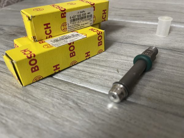 IMG_2272 Оригинальная топливная форсунка Bosch 0 437 502 032‑001: надёжность и точность впрыска для вашего авто