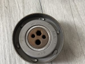 Натяжной ролик ремня ГРМ Febi Bilstein 09613 — точная замена 078 109 243 K для VW и Audi
